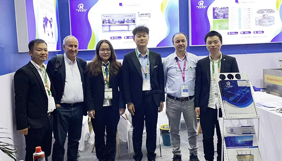 Knitting Machine Accessories Exhibition